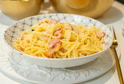 Фото шага рецепта Карбонара с беконом 191343 шаг 13