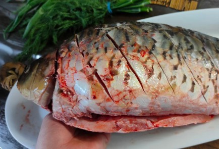 Фото шага рецепта Карп запеченный в духовке 175888 шаг 4  