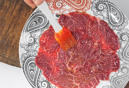 Фото шага рецепта Карпаччо из говядины 58545 шаг 3  