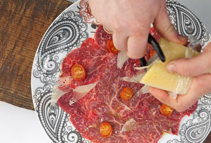 Фото шага рецепта Карпаччо из говядины 58545 шаг 4  