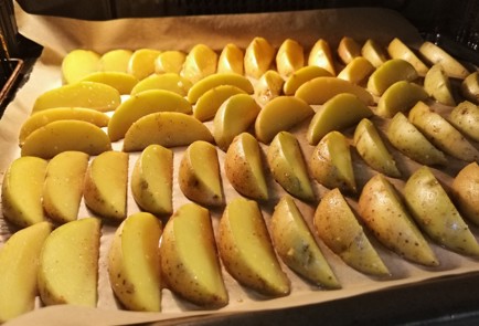 Фото шага рецепта Картофель айдахо 190998 шаг 11  