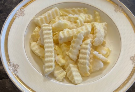 Фото шага рецепта Картофель фри на сковороде 186973 шаг 1  