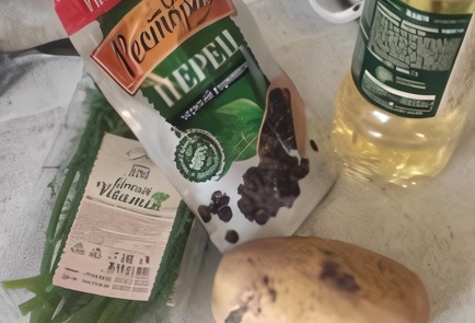 Фото шага рецепта Картофель подеревенски с укропом 152636 шаг 1