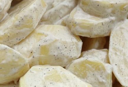 Фото шага рецепта Картофель с чесноком в духовке 173506 шаг 9  