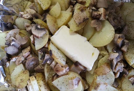 Фото шага рецепта Картофель с грибами 189477 шаг 9  