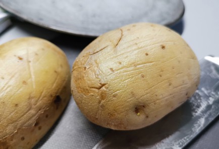 Фото шага рецепта Картофель с грибами 191232 шаг 1  