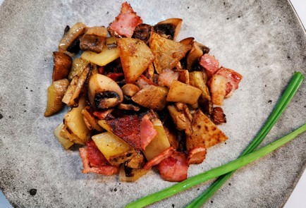 Фото шага рецепта Картофель с грибами 191232 шаг 16  