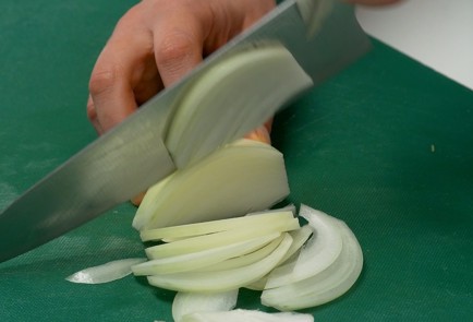 Фото шага рецепта Картофель с мясом в духовке 140793 шаг 2  