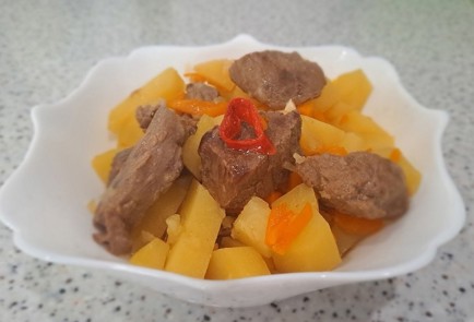 Фото шага рецепта Картофель тушенный с говядиной 190094 шаг 12  