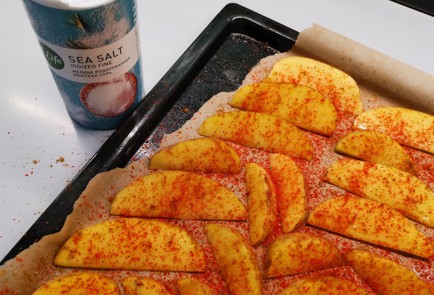 Фото шага рецепта Картофель в духовке 191152 шаг 5  