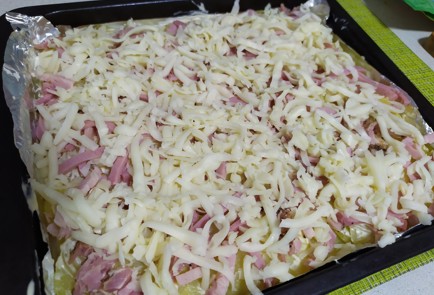 Фото шага рецепта Картофельная запеканка в духовке с бужениной 189743 шаг 8