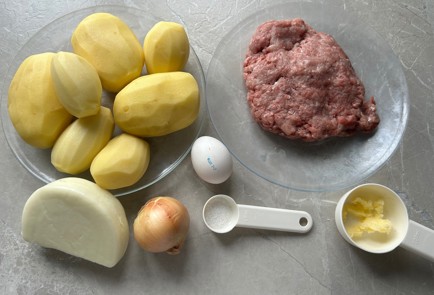 Фото шага рецепта Картофельная запеканка с фаршем 190002 шаг 1  