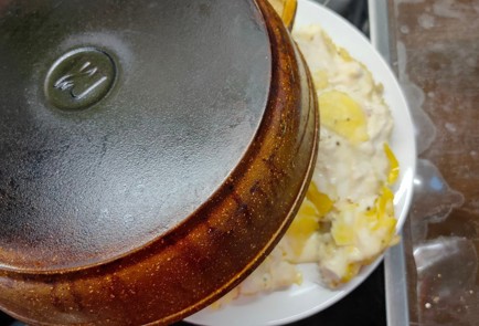 Фото шага рецепта Картофельнокуриная запеканка на сковороде 175087 шаг 18  