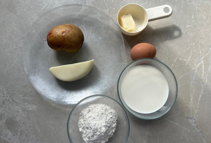 Фото шага рецепта Картофельносырные лепешки 189762 шаг 1  