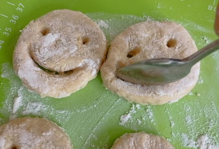 Фото шага рецепта Печенье из картошки 191563 шаг 14  