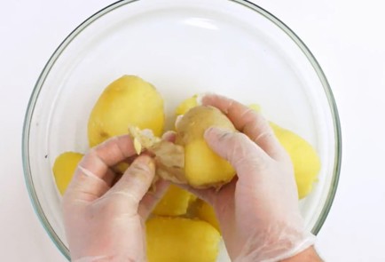 Фото шага рецепта Картофельное пюре по мотивам Робюшона 21336 шаг 3