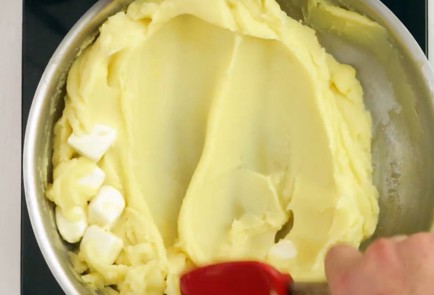 Фото шага рецепта Картофельное пюре по мотивам Робюшона 21336 шаг 6