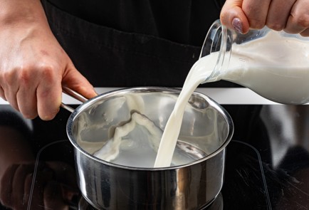 Фото шага рецепта Картофельное пюре с васаби и шпинатом 175436 шаг 3  