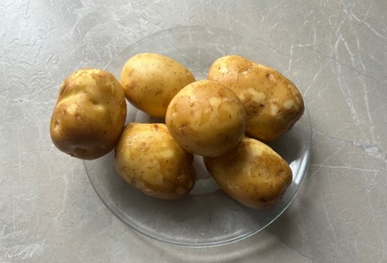 Фото шага рецепта Картофельные дольки в духовке 190010 шаг 2  