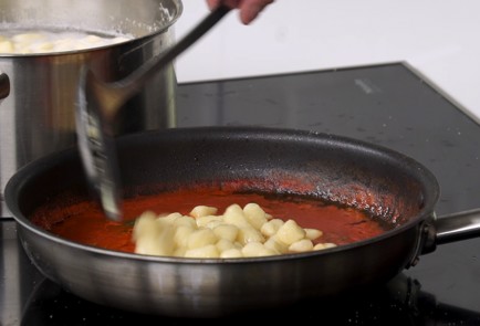 Фото шага рецепта Картофельные ньокки 151430 шаг 8  