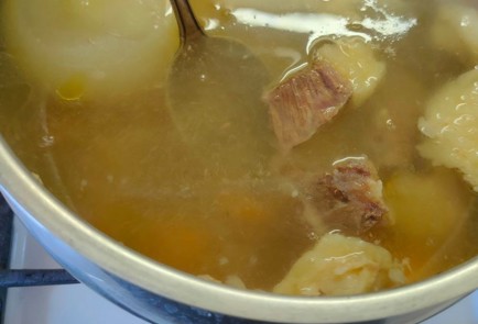 Фото шага рецепта Картофельный суп с рисом на говяжьем бульоне 189949 шаг 12