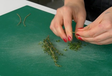 Фото шага рецепта Картошка с сыром в духовке 151511 шаг 2  