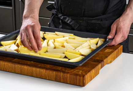 Фото шага рецепта Картошка в духовке с лимоном 191577 шаг 4  