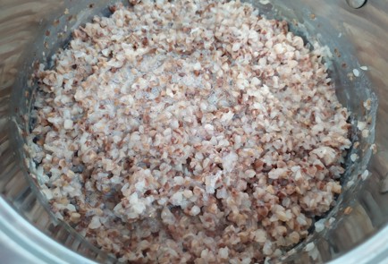 Фото шага рецепта Каша гречневая на молоке 190134 шаг 7  