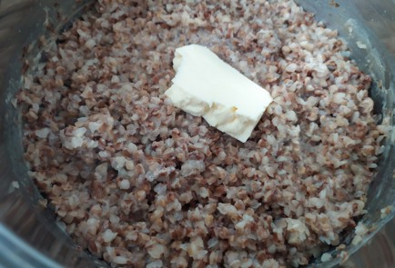 Фото шага рецепта Каша гречневая на молоке 190134 шаг 8  