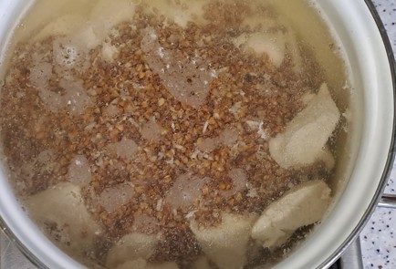 Фото шага рецепта Каша гречневая с куриным филе 186464 шаг 8  