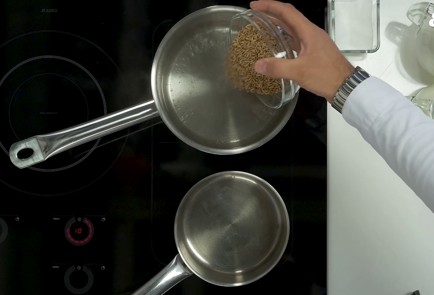 Фото шага рецепта Каша из полбы с пастернаком 140775 шаг 1  