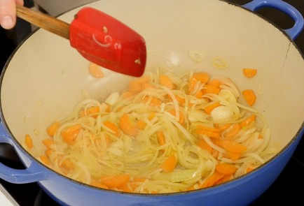 Фото шага рецепта Французское рагу Кассуле 55929 шаг 1  