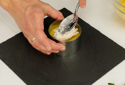 Фото шага рецепта Перуанская запеканка кауза 94144 шаг 9  