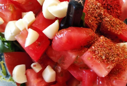 Фото шага рецепта Кавказский томатный соус с зеленью 152352 шаг 2  