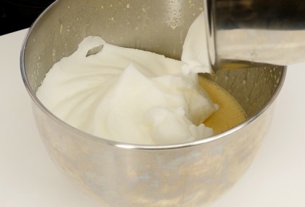 Фото шага рецепта Австрийский блин кайзершмаррн 124973 шаг 6  