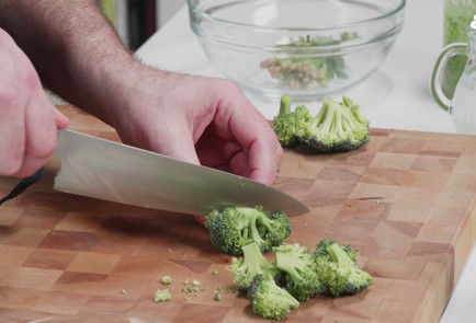 Фото шага рецепта Кефаль с овощами в соусе зеленый карри 188773 шаг 9  