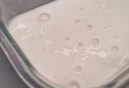 Фото шага рецепта Кефирные блины по Дюкану 174407 шаг 1  