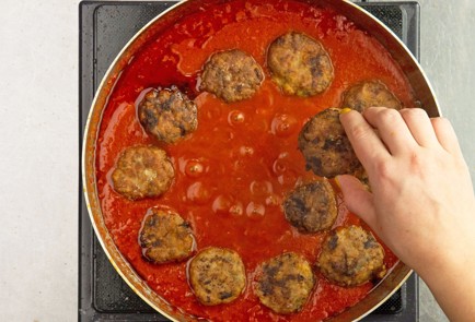 Фото шага рецепта Кефтедес 43543 шаг 7  