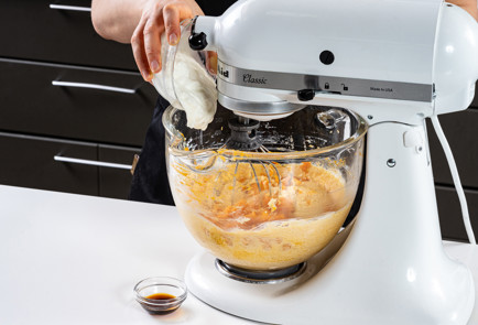 Фото шага рецепта Кекс из батата 191256 шаг 5  