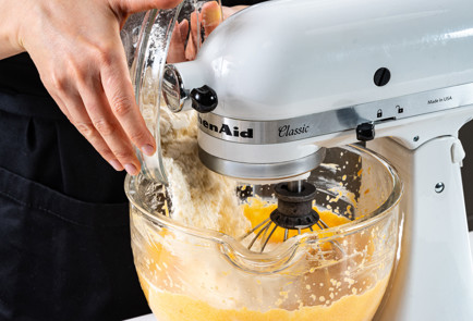 Фото шага рецепта Кекс из батата 191256 шаг 7  