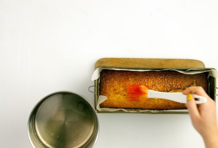 Фото шага рецепта Кекс из семолы кокосового ореха и мармелада 57038 шаг 3  