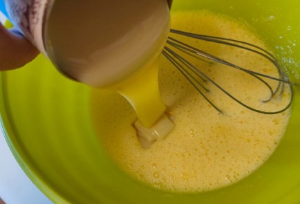 Фото шага рецепта Кекс на сгущенном молоке 188968 шаг 9  