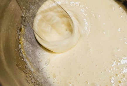 Фото шага рецепта Кекс Пьяная вишня 187193 шаг 2  