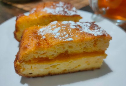 Фото шага рецепта Кекс с домашним вареньем 191353 шаг 21  