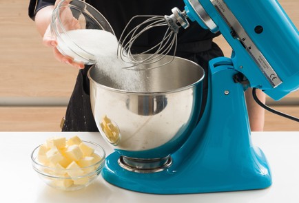 Фото шага рецепта Кекс с сердцем 151982 шаг 7  