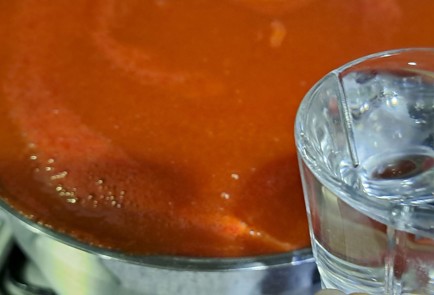 Фото шага рецепта Кетчуп с яблоками на зиму 186805 шаг 12  