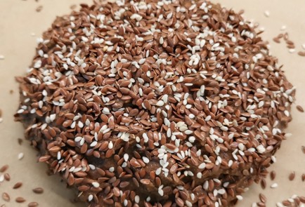 Фото шага рецепта Кетохлеб с семенами тыквы 174721 шаг 9  