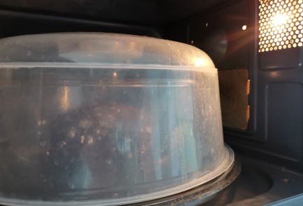 Фото шага рецепта Кетохлеб в микроволновке 186550 шаг 11  