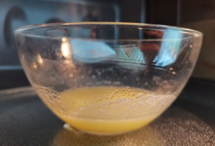 Фото шага рецепта Кетохлеб в микроволновке 186550 шаг 6  