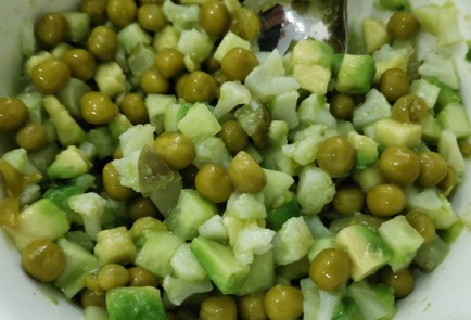 Фото шага рецепта Кетооливье 175216 шаг 5